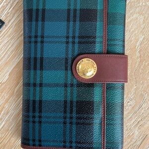 NWT VINTAGE BEVERLY HILLS POLO CLUB BLACKWATCH TARTAN CLUTCH. NEW IN BOX